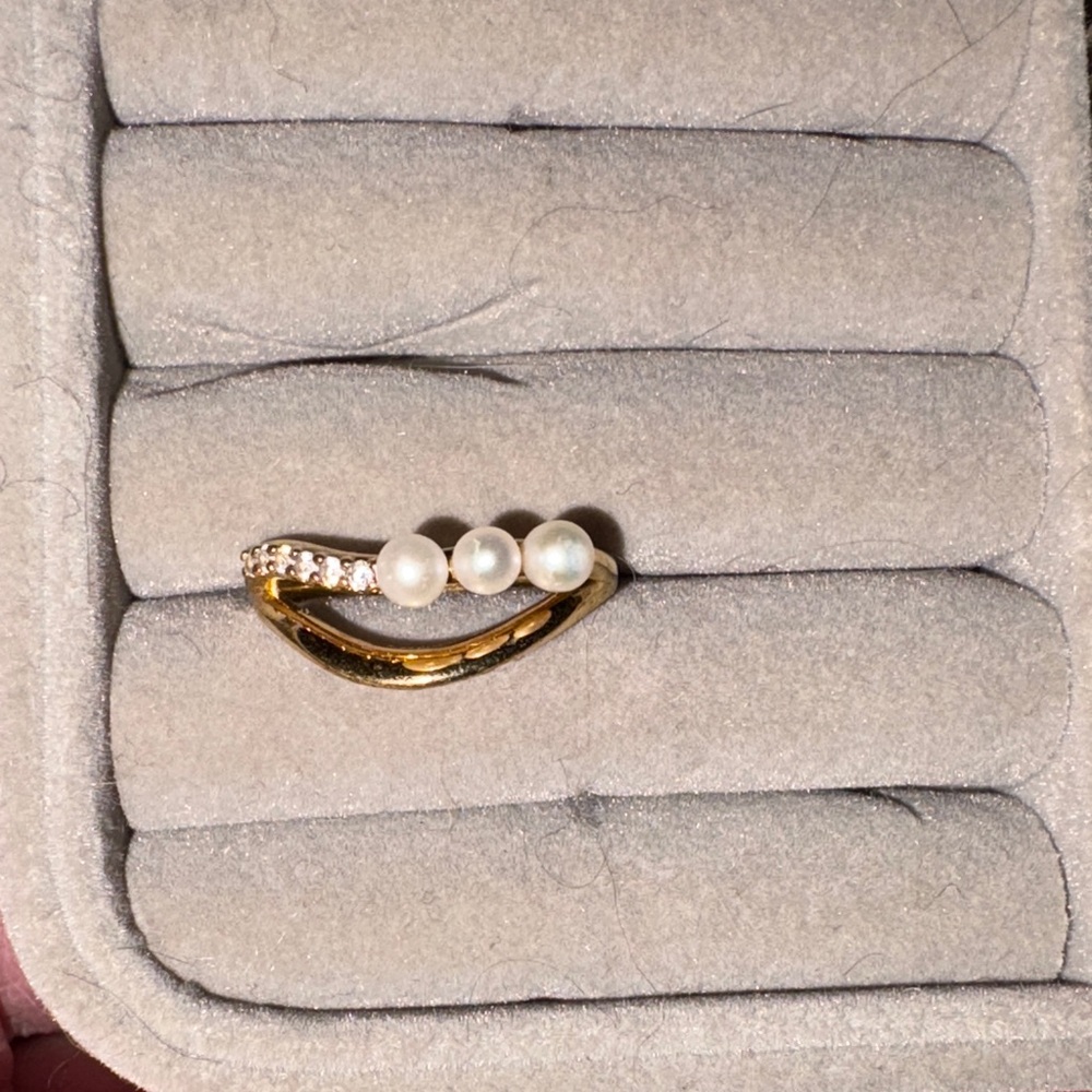 Pandora Gold and Pearl Ring